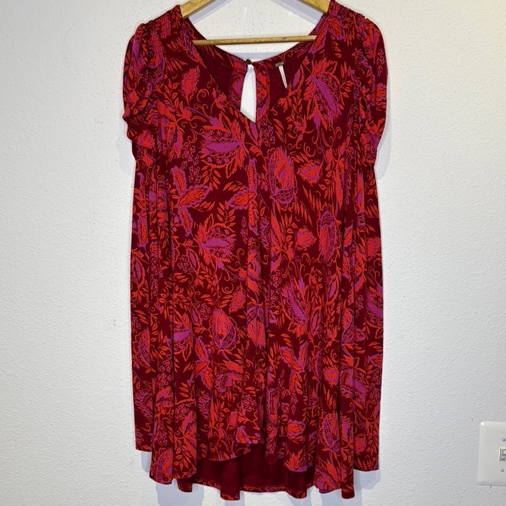 Free People People Scarlet Red Hello Lover Ruched Sleeve Tunic size medium